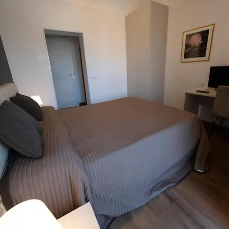 Zurria Bed & Breakfast *